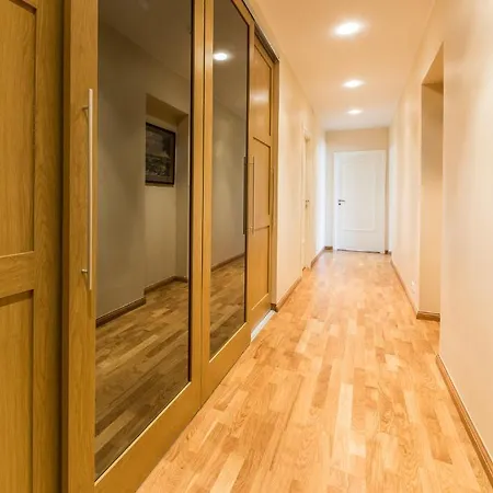 Parkers Boutique Apartment